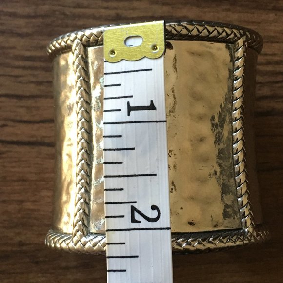 Pebbled Silver Cuff - Picture 7 of 13